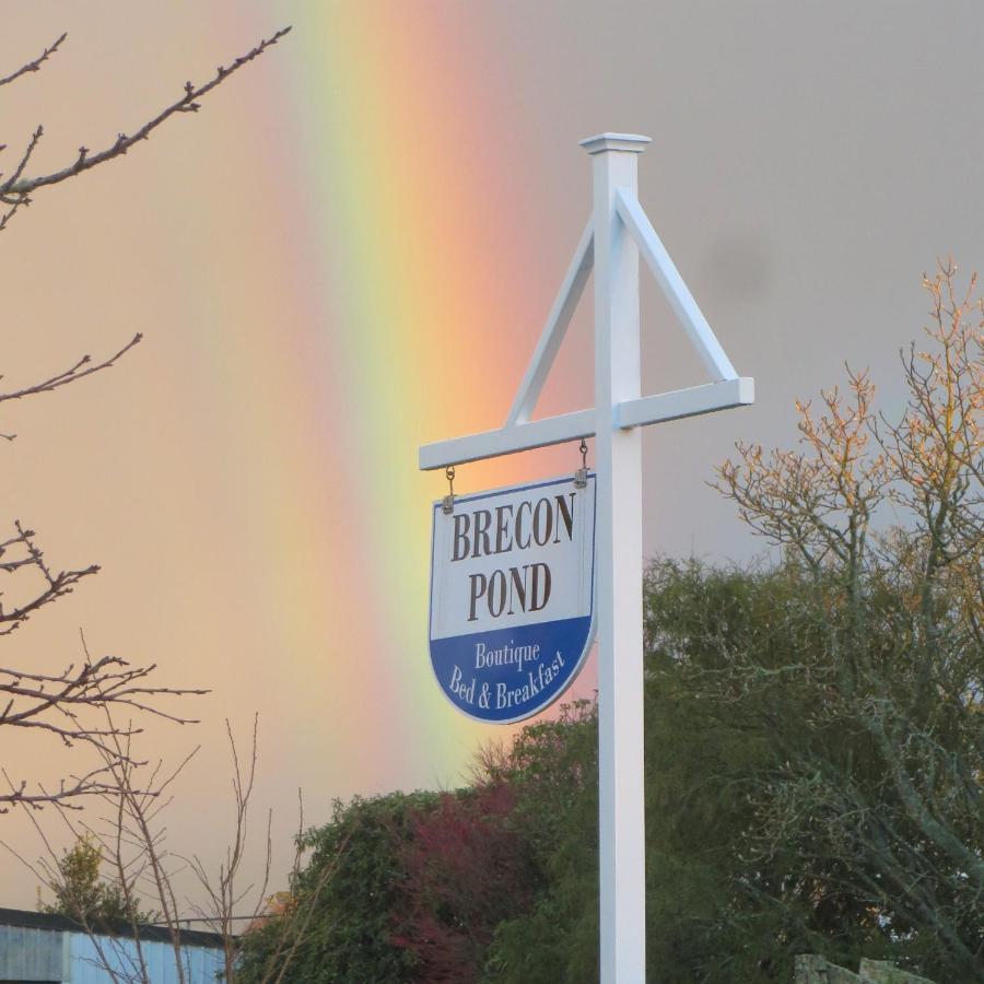 Brecon Pond Bed & Breakfast Stratford Exterior foto